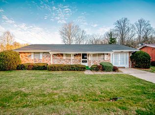 1114 Green Acres Dr, Raceland, KY 41169