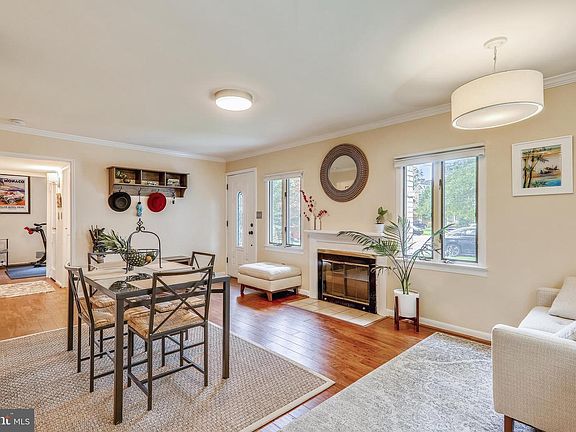 4th image of 3332 Jones Bridge Ct