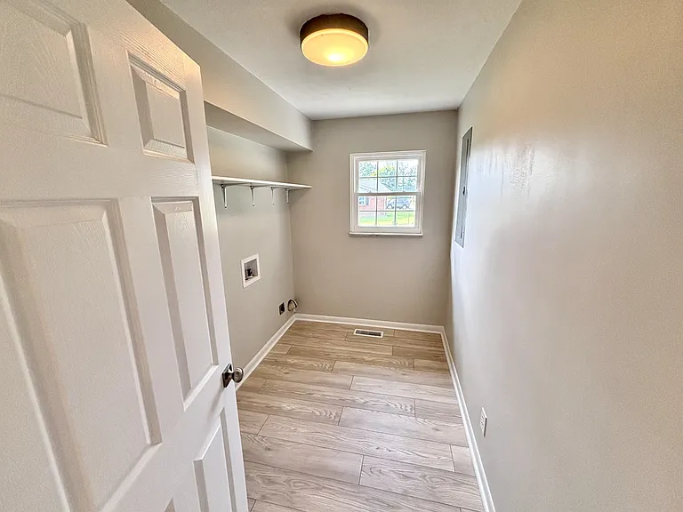 120 Willow Dr — Photo 15
