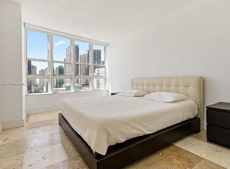770 Claughton Island Dr #18 — Photo 3