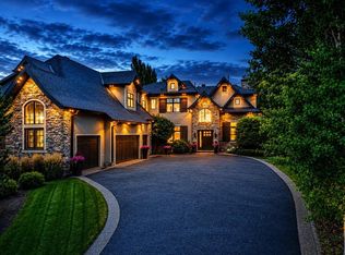 116 S Lynx Ridge Rd NW, Calgary, AB T3L2M4