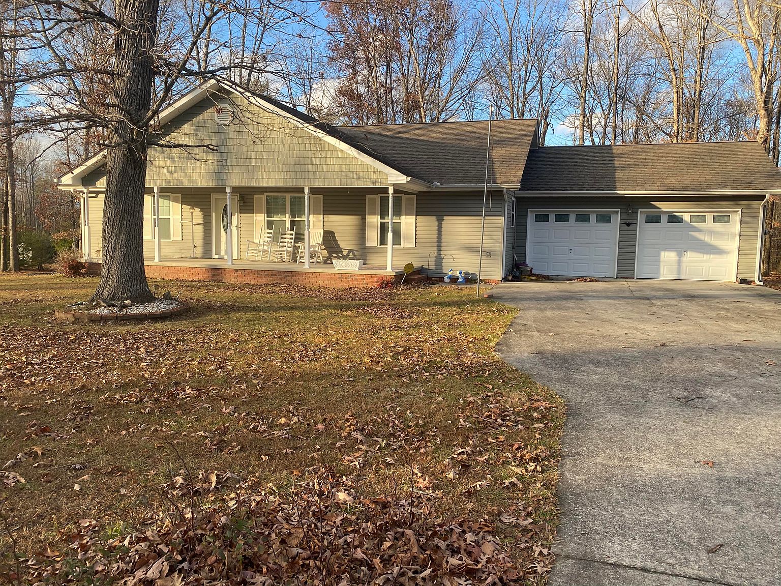 466 Raven Cliff Rd, Graysville, TN 37338 Zillow