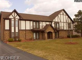 870 Pearson Cir UNIT 3, Youngstown, OH 44512