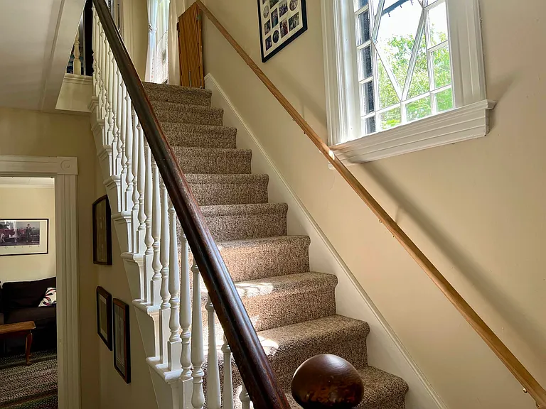 78 Franklin Ave — Photo 13