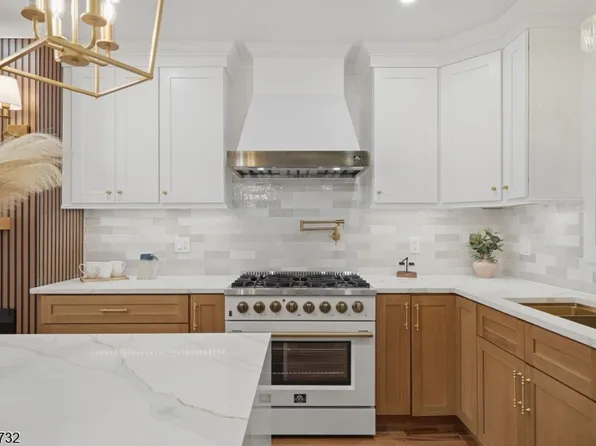 166 Lincoln St, Montclair Twp., NJ 07042