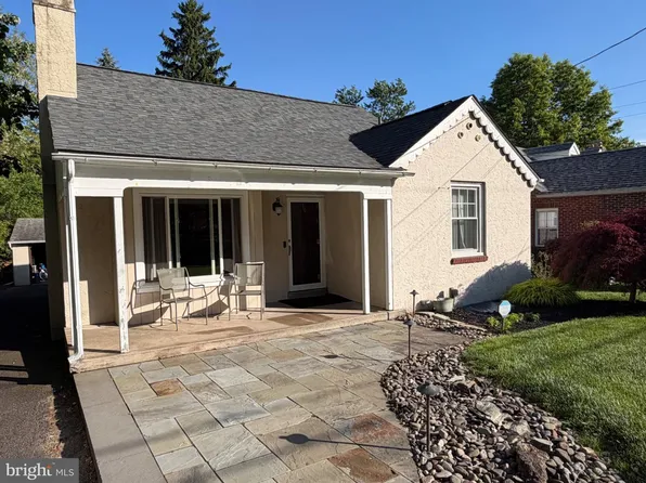 1029 Old Huntingdon Pike, Huntingdon Valley, PA 19006