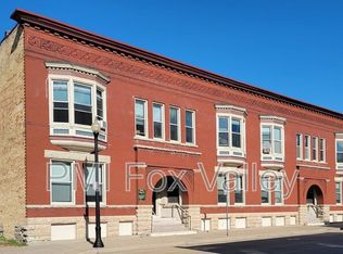 136 High Ave APT D, Oshkosh, WI 54901