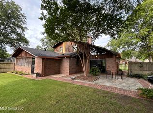 707 S 5th Ave, Cleveland, MS 38732