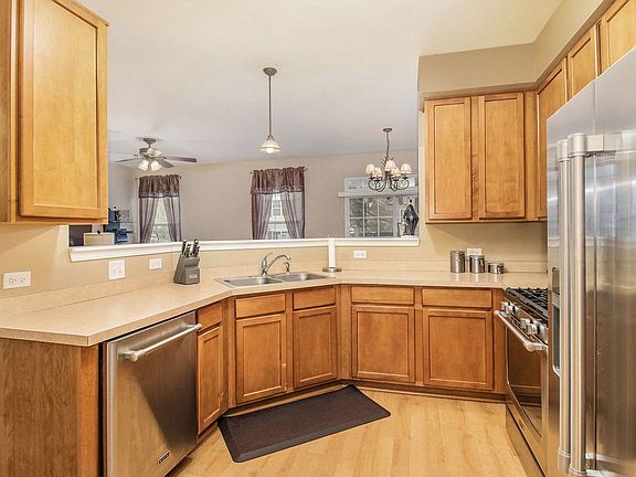 3rd image of 24035 W Walnut Cir #24035