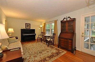 3rd image of 3816 Mary Anna Dr