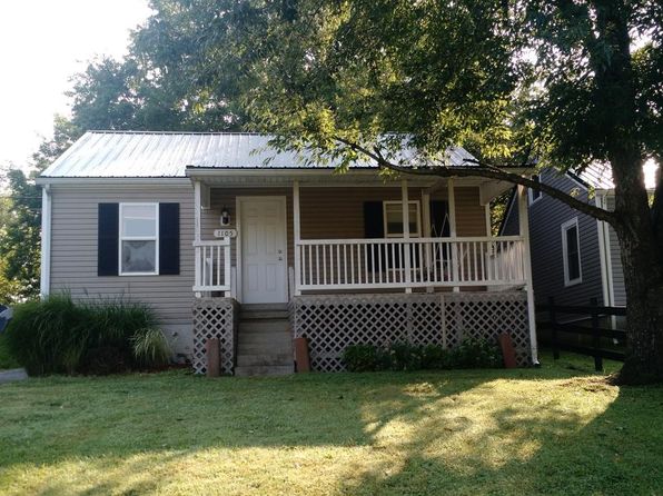 1105 Hawkins Dr