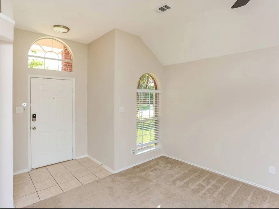 1st image of 8623 41st Mountain Shadows Dr #2007
