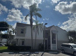 17330 NW 67th Pl #L-6, Hialeah, FL 33015