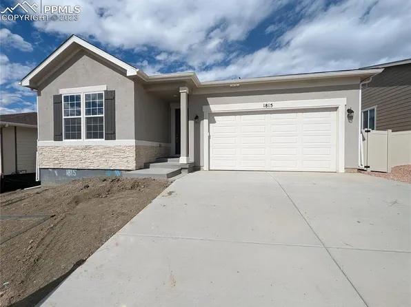 1815 Manassa St, Pueblo, CO 81001