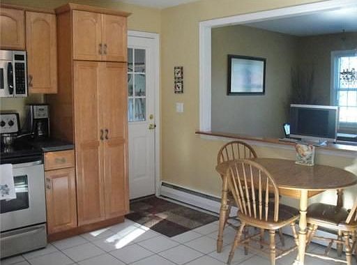 4th image of 21 Highview Dr