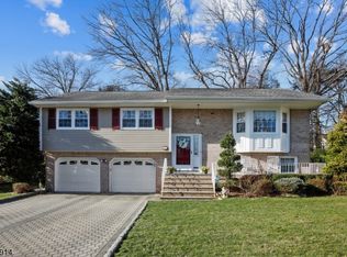 35 Hawthorne Ave, Springfield, NJ 07081