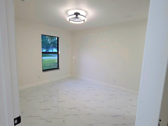 5th image of 8001 Hibiscus Road