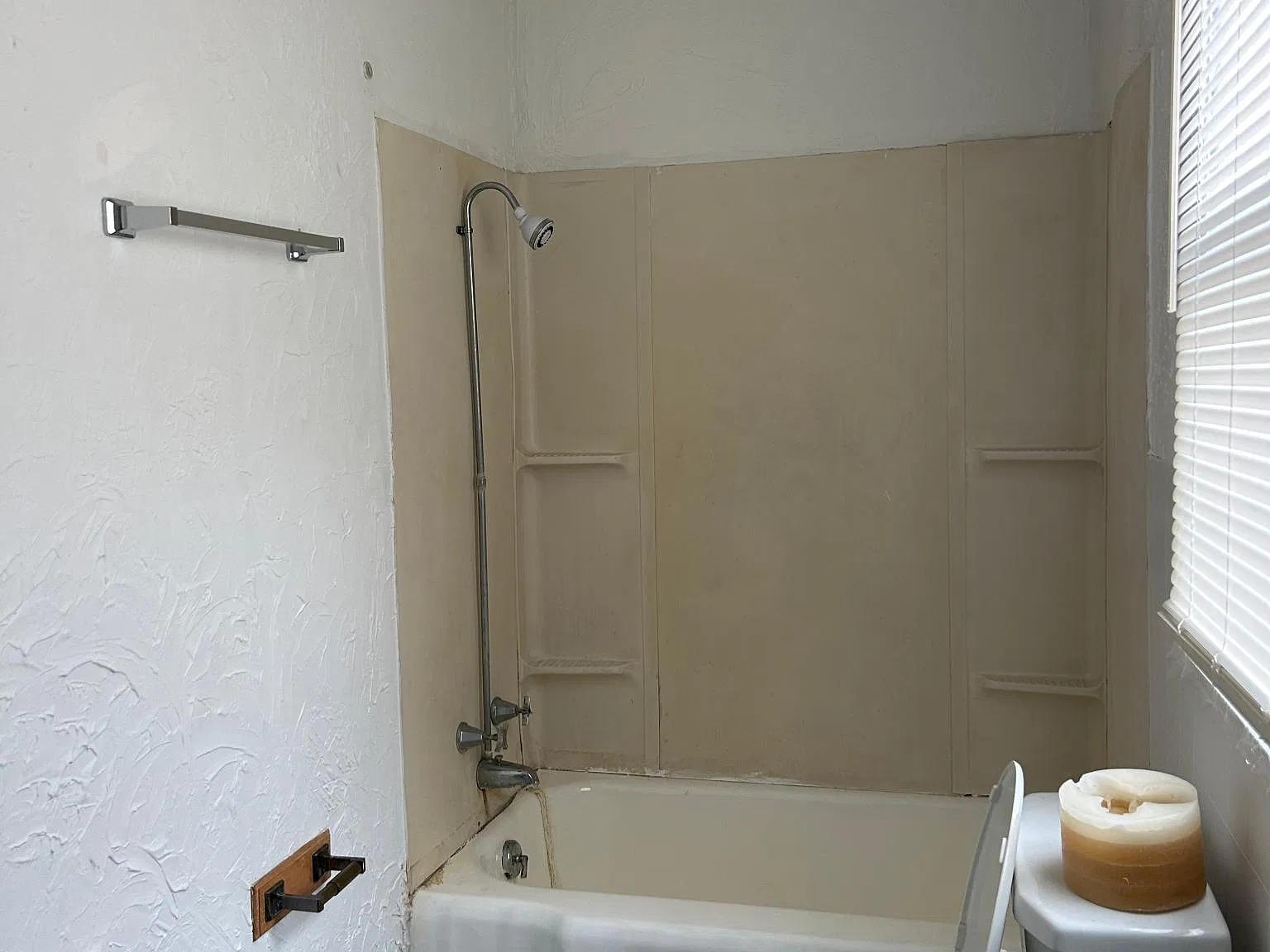 4 bed, 1708 sqft, $1,500 — Photo 4