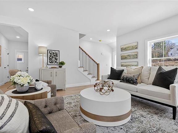 5th image of 9 Stoneridge Rd