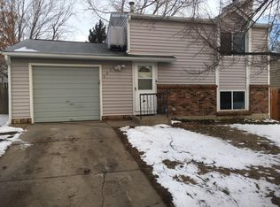 4855 S Quintero Cir, Aurora, CO 80015