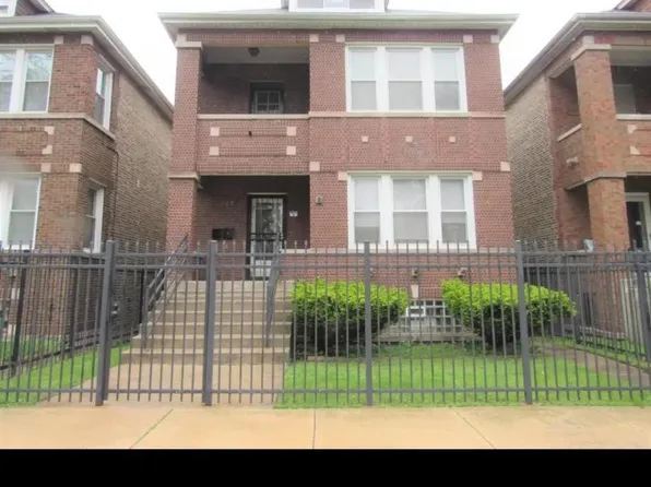 8727 S Manistee Ave #1, Chicago, IL 60617