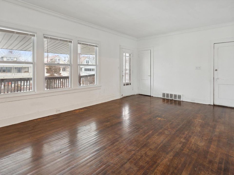 3430 Altamont Rd Cleveland, OH, 44118 Apartments for Rent Zillow