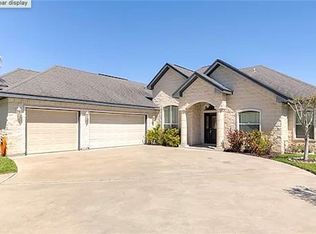 1911 Sebastian St, Mission, TX 78572