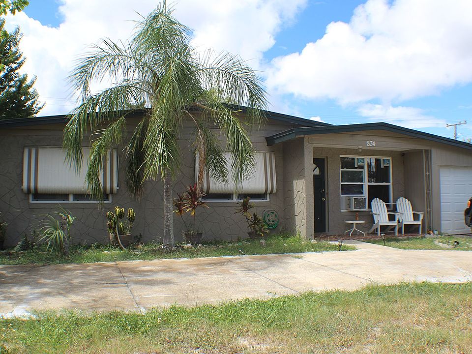 1st image of 834 Lewis Dr