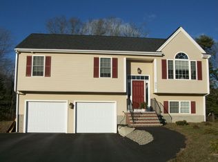 952 Stonegate Lndg, Dighton, MA 02715