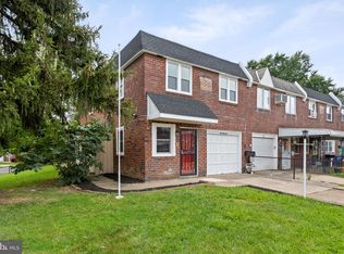 200 Londonderry Ln, Darby, PA 19023