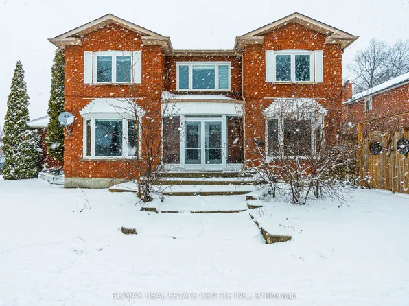 36 Woodbury Ct, Brampton, ON L6Y 4K5