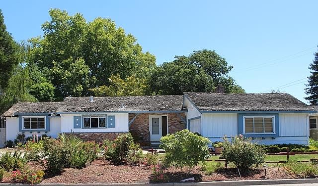 1st image of 232 Majors St