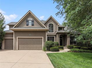 14205 Nieman St, Overland Park, KS 66221