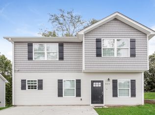 343 Kirby Dr, Charlotte, NC 28214
