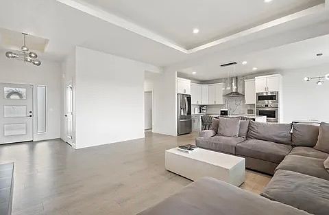5th image of 7811 Babine Dr