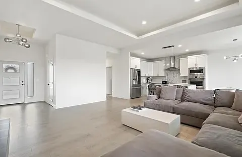 7811 Babine Dr — Photo 5