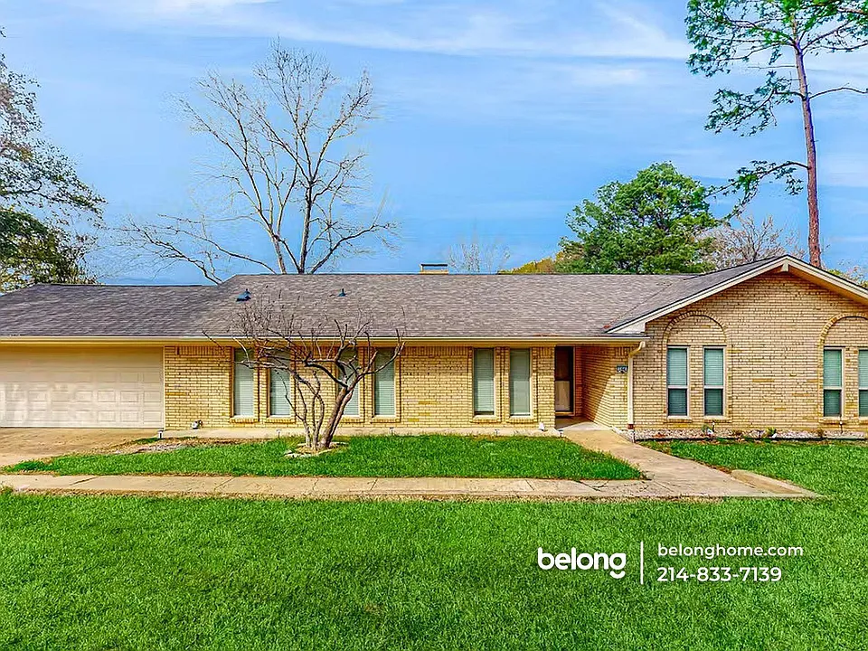 144 Sunset Dr