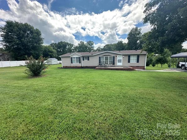 5173 Highland Rd #601, Mocksville, NC 27028