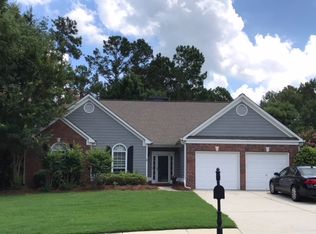 406 Thunder Ridge Dr, Acworth, GA 30101