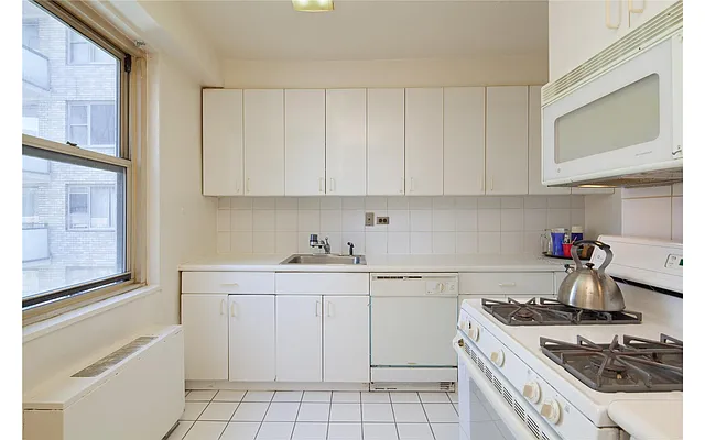 Sold by Douglas Elliman | media 11