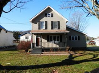 44 2nd St, Roulette, PA 16746