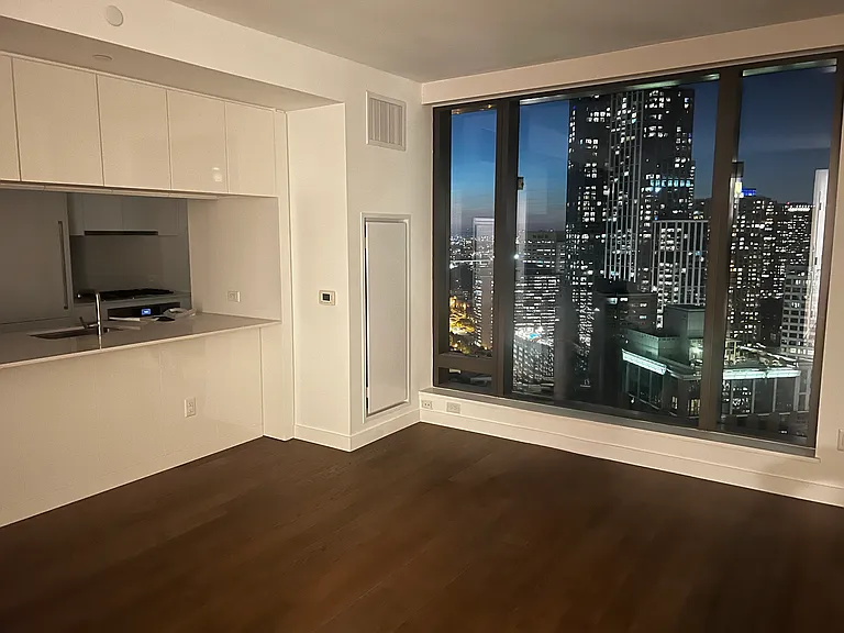 99 Hudson St #2601 — Photo 6
