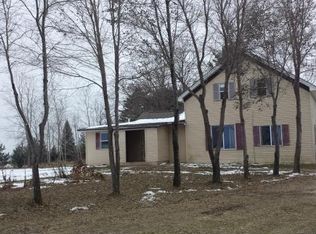 10018 Greenstreet Rd, Maribel, WI 54227