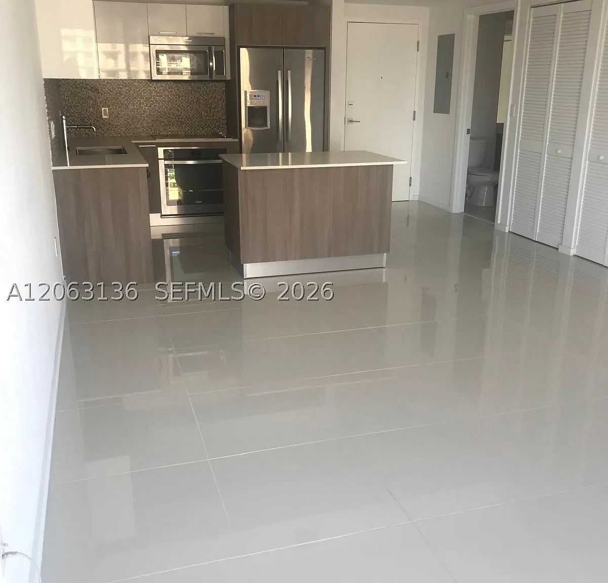 1 bed, 1.0 bath, 698 sqft, $2,600 — Photo 3
