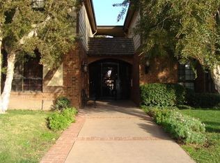 7632 Topanga Canyon Blvd APT 212, Canoga Park, CA 91304