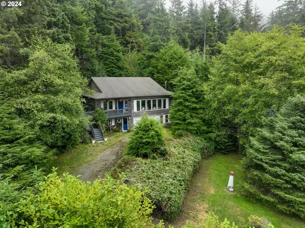 79233 Ray Brown Rd, Arch Cape, OR 97102