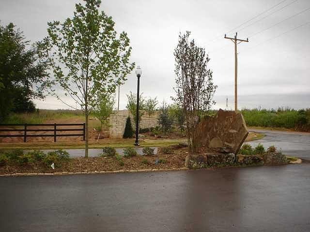 2nd image of 11601 Tuscan Rd #1