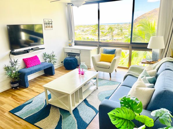 501 Hahaione St APT 8F