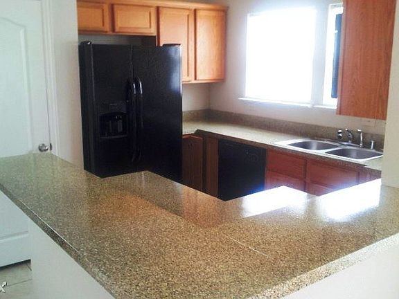 Longhorn Cove - Kitchen (1)