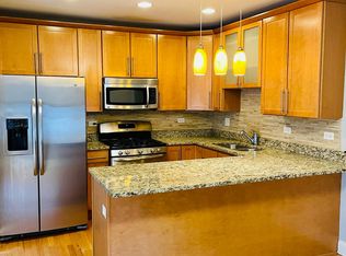 6420 S Woodlawn Ave APT 1, Chicago, IL 60637
